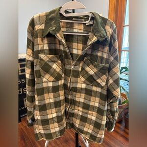 Basic Editions Yellow& khaki Green Plaid Flannel Jacket Shirt. Men’s, Size XL.